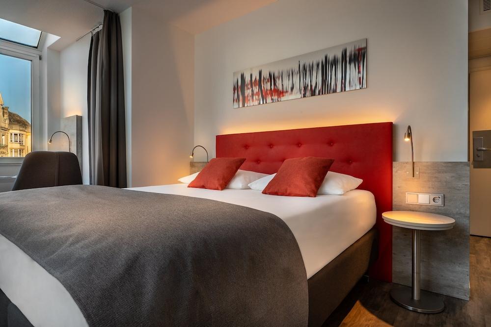 Select Hotel Wiesbaden City Eksteriør bilde