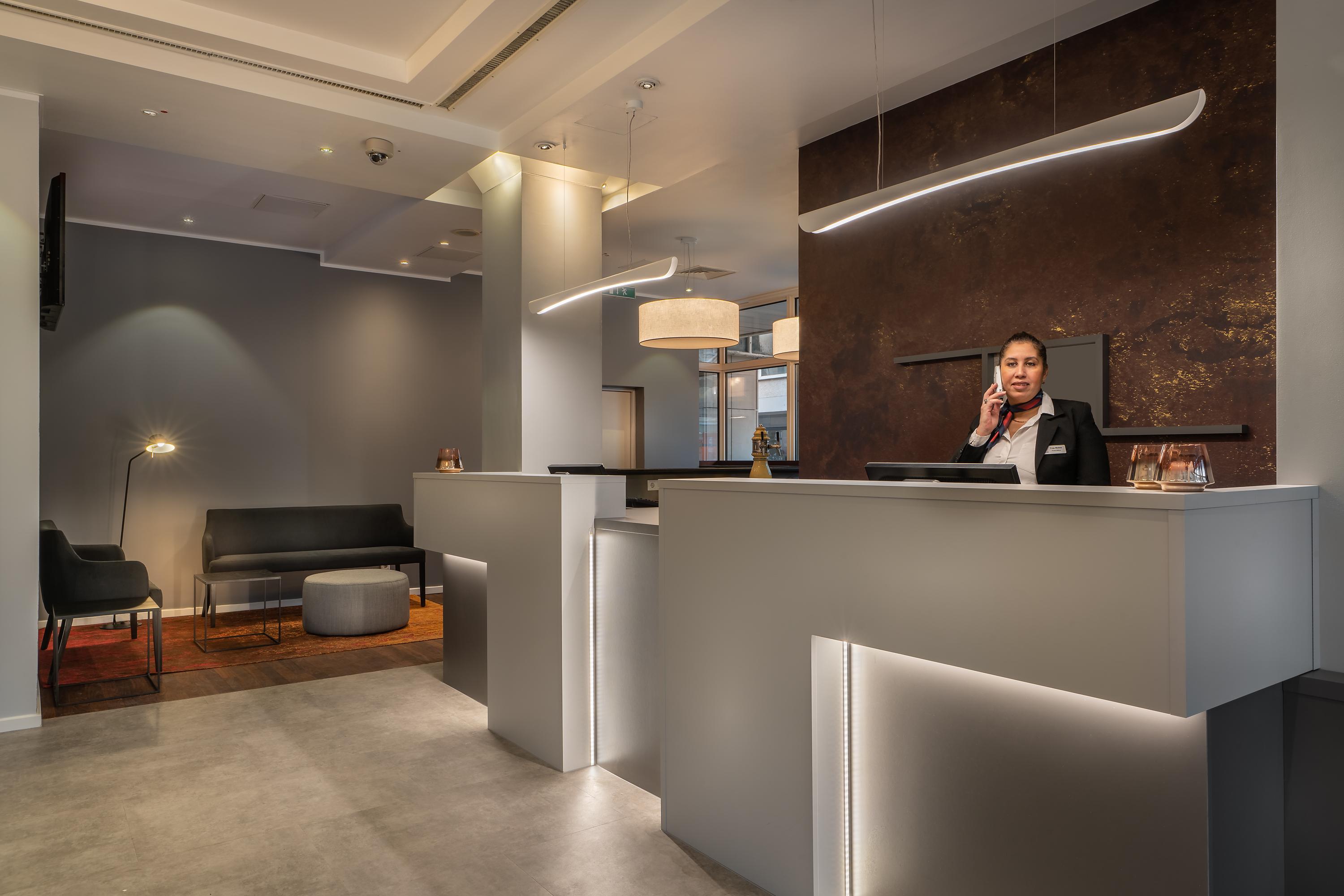 Select Hotel Wiesbaden City Eksteriør bilde