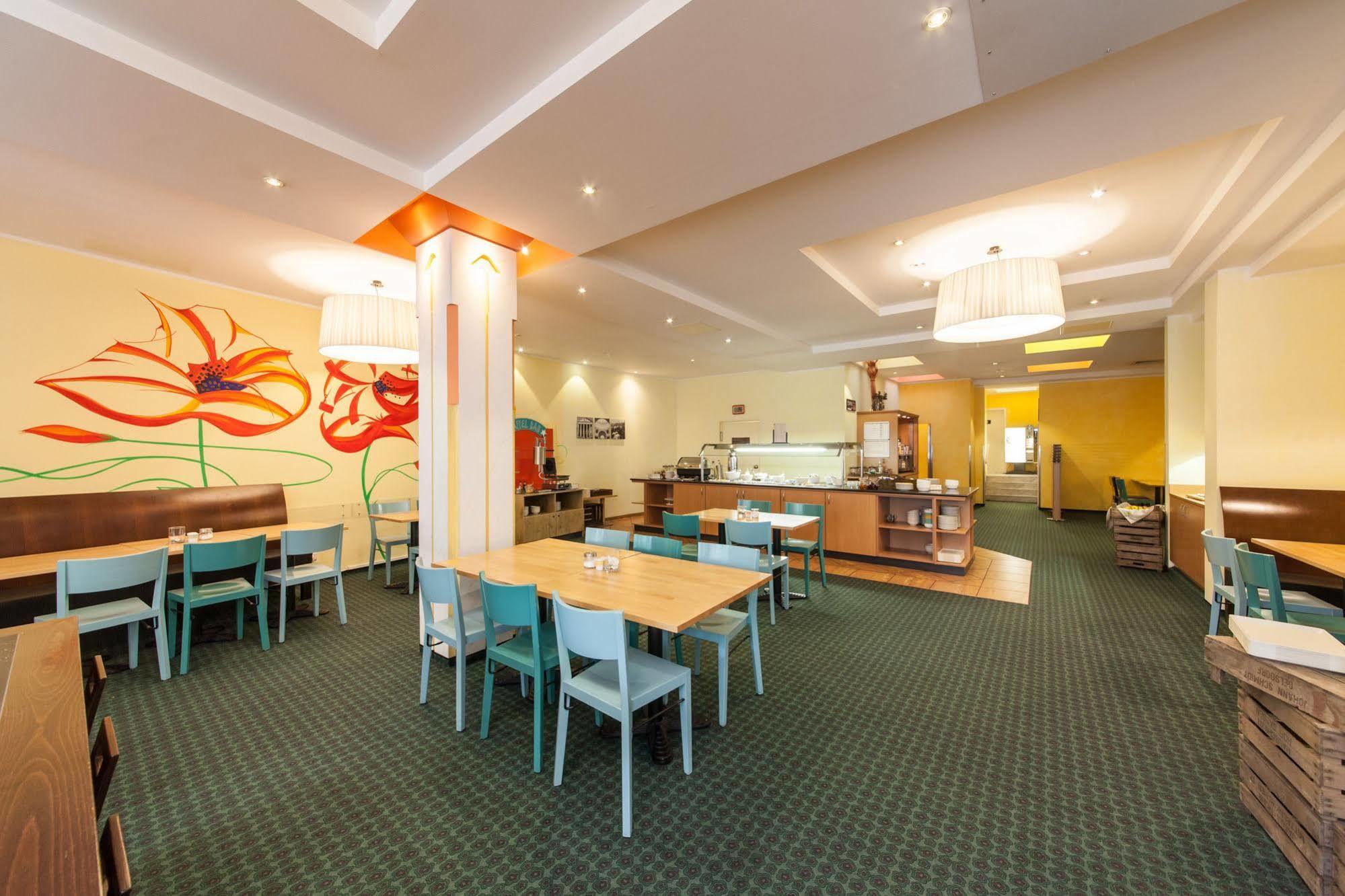 Select Hotel Wiesbaden City Eksteriør bilde