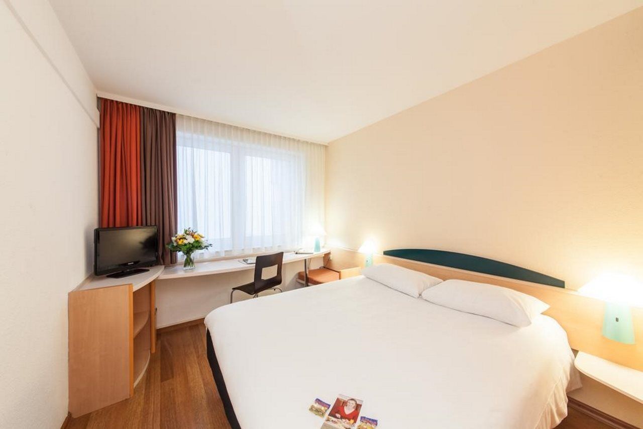 Select Hotel Wiesbaden City Eksteriør bilde
